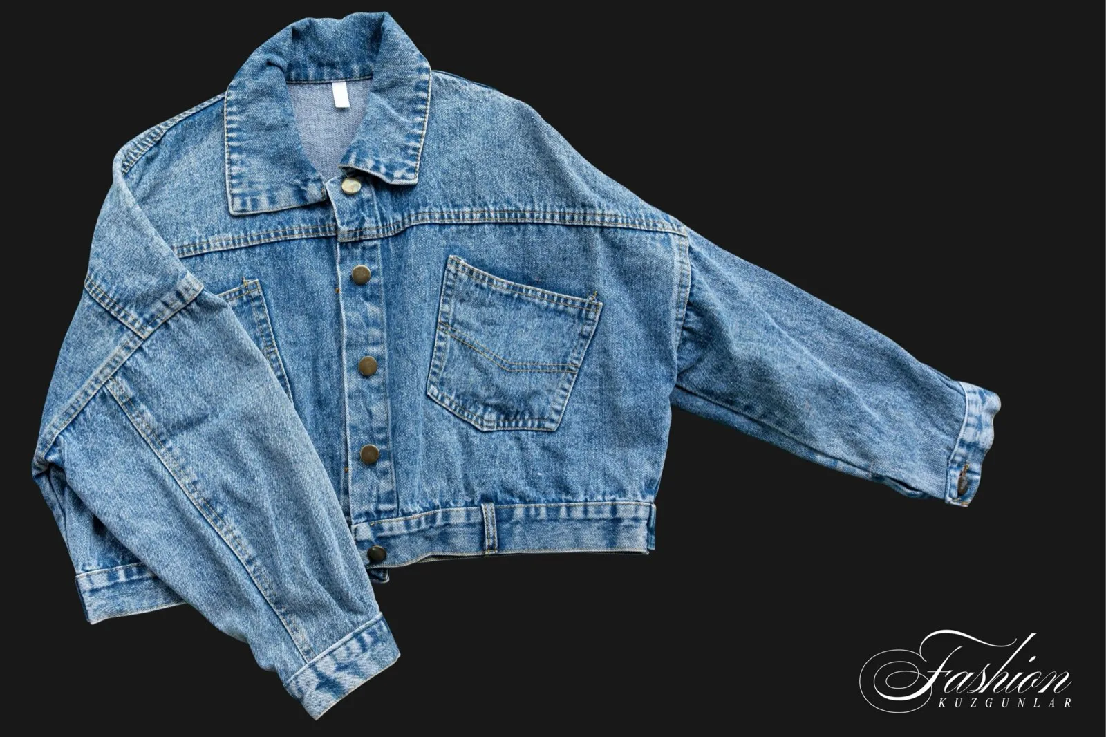 Serili kısa kesim açık yıkama denim ceket