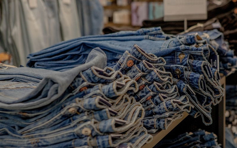 Frequently Asked Questions About LOW MOQ Jeans Production