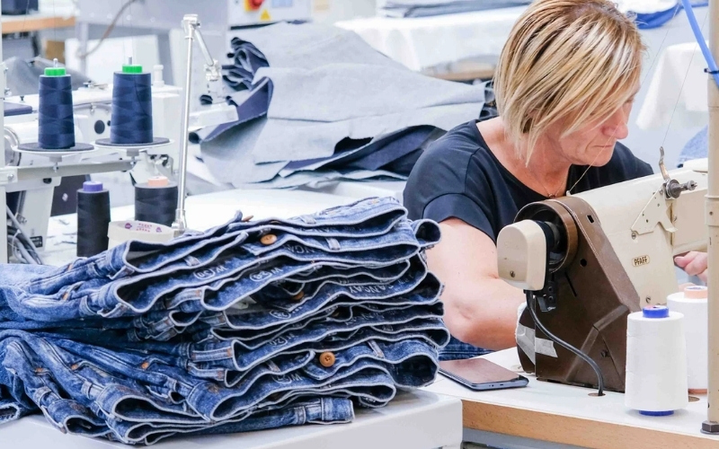 Strong Production Capacity & OEM Expertise