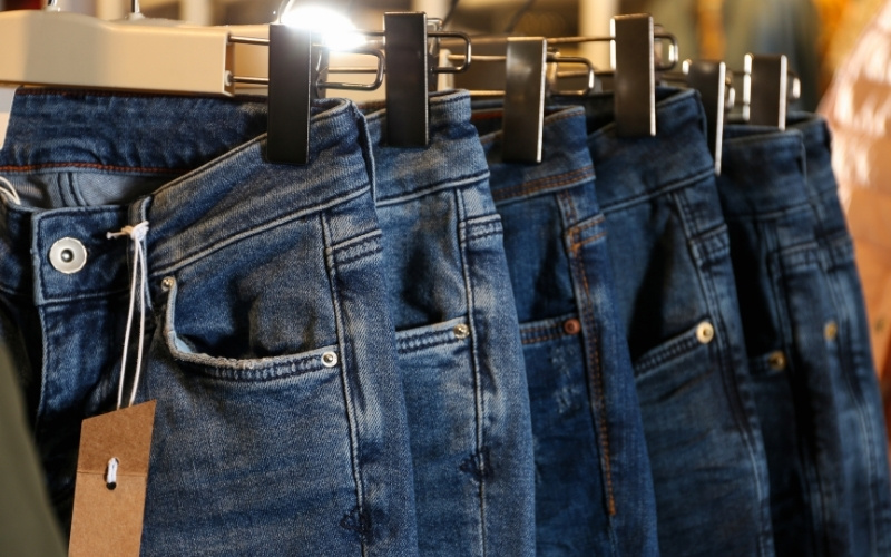 Ways to Maintain Quality and Profitability in Low MOQ Production